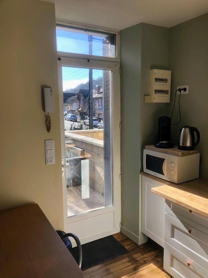 Logement A Brive Avec Terrasse Et Climatisation - Pres De La Gare Et Du Centre-Ville - Wifi Et Stationnement Gratuit ภายนอก รูปภาพ
